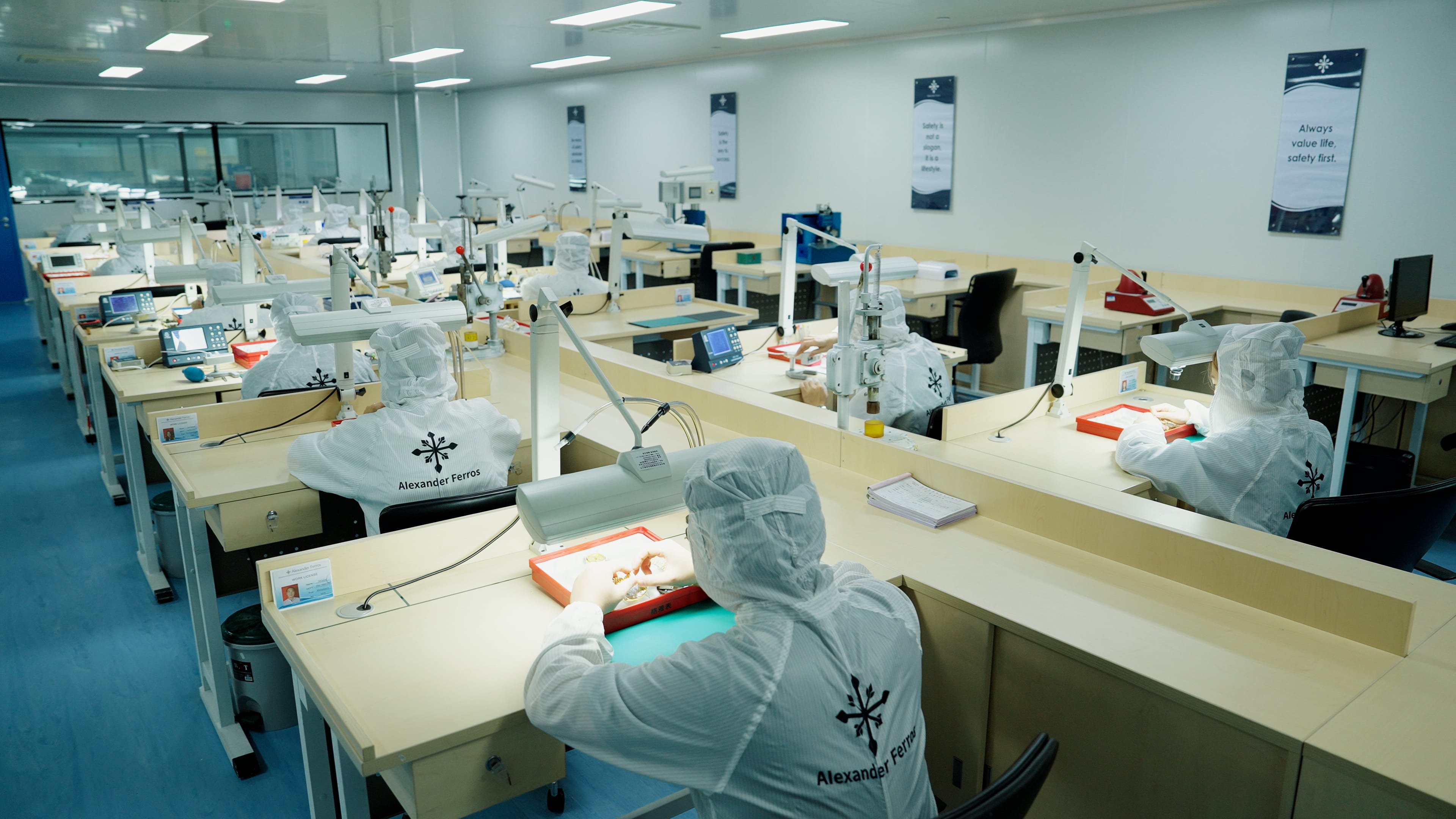 sequence 0100 10 50 59still008jpg